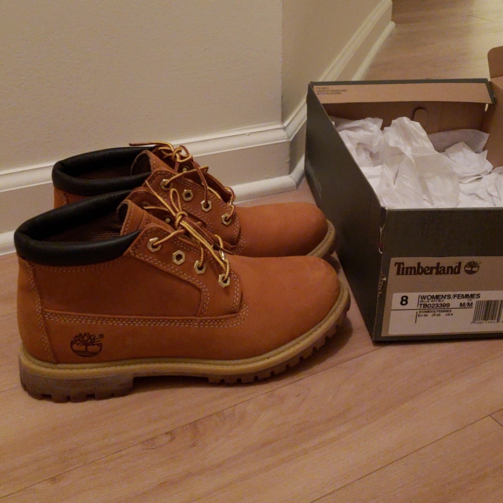 New Nellie Women's Boots